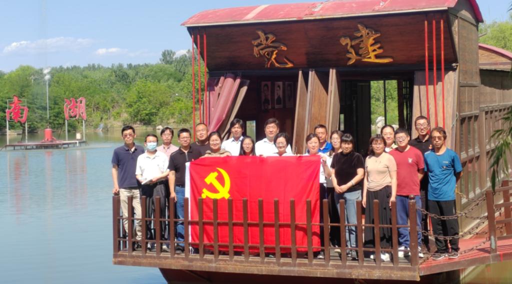 暂无图片