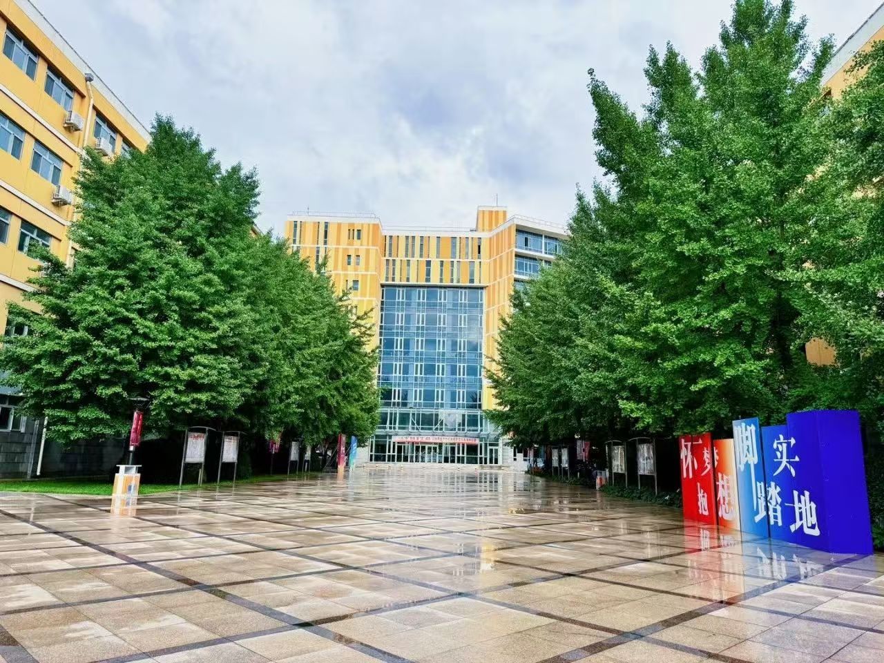 暂无图片