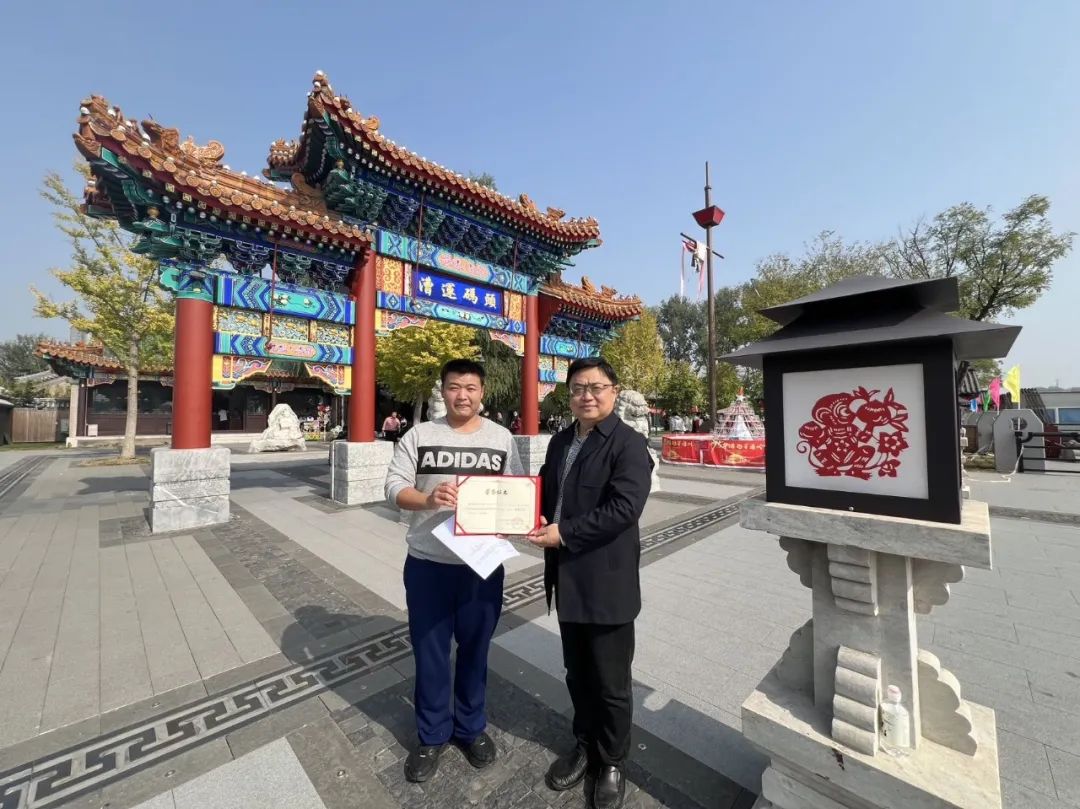 暂无图片