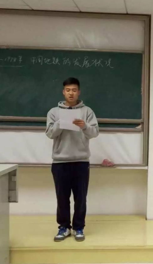 暂无图片
