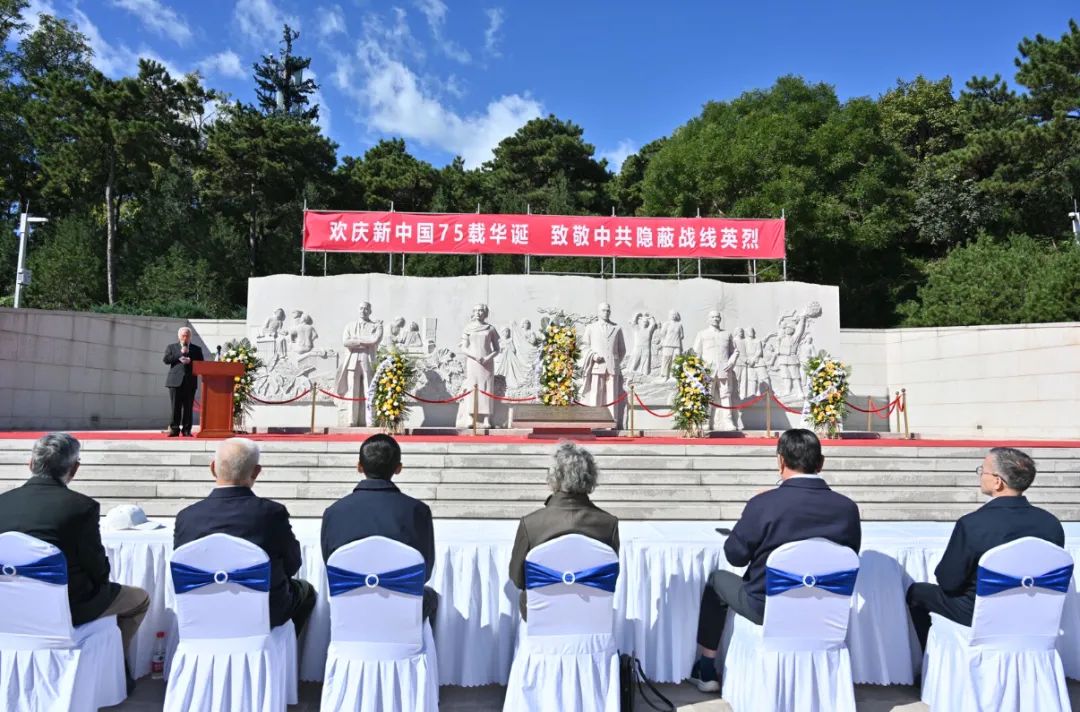 暂无图片