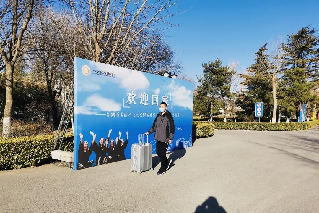 暂无图片